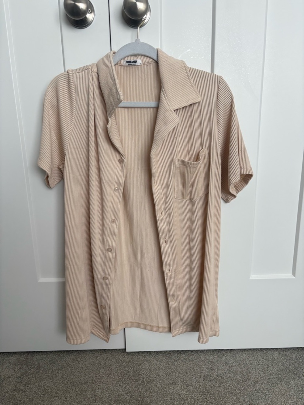 Casual Ribbed Short-Sleeve Button-Down Shirt - Beige